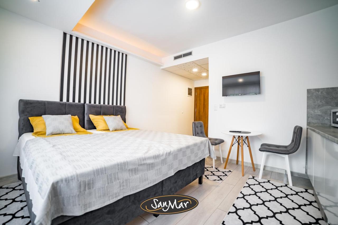 San-Mar Apartments Tuzla Ngoại thất bức ảnh