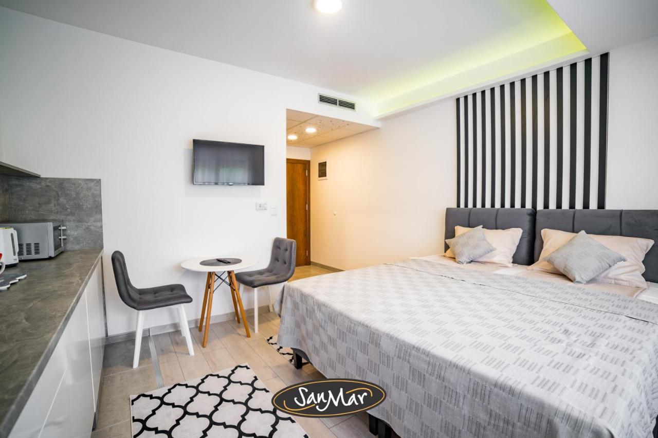 San-Mar Apartments Tuzla Ngoại thất bức ảnh