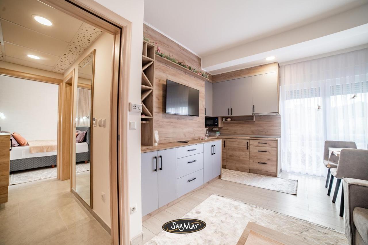 San-Mar Apartments Tuzla Ngoại thất bức ảnh