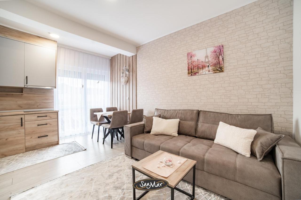 San-Mar Apartments Tuzla Ngoại thất bức ảnh